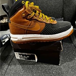 Lunarforce 1 duck boot gortex